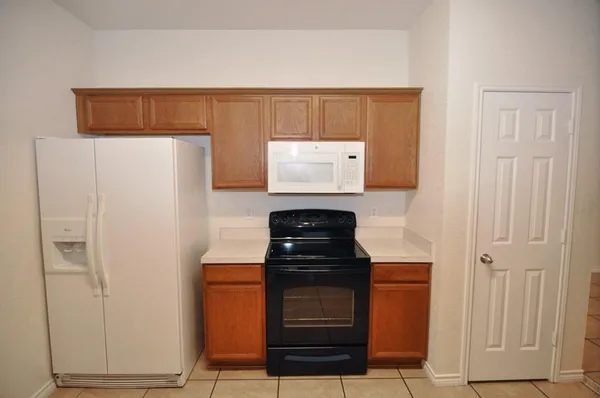 $1,995 | 5324 Mirage Drive, Fort Worth, TX 76244