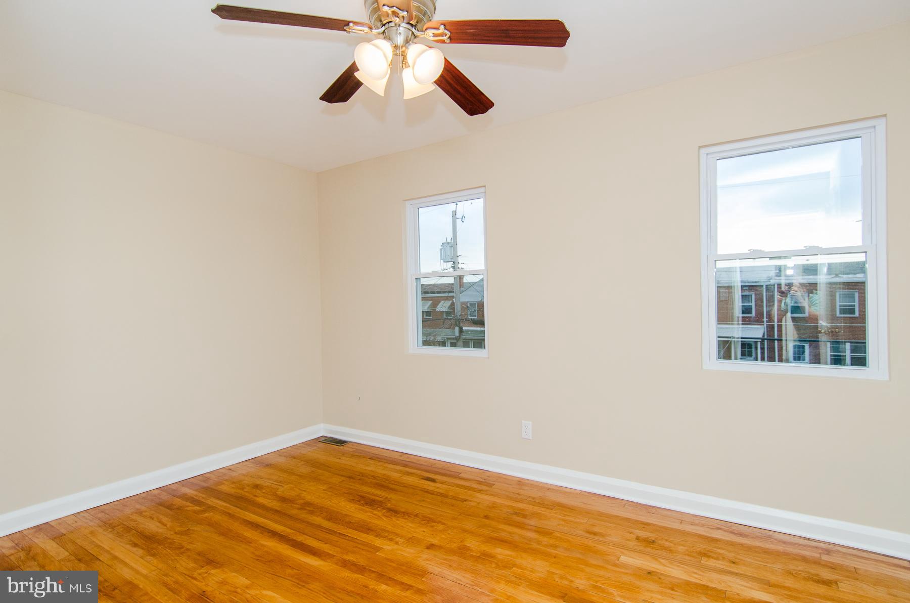 6819 Belclare Road Baltimore, MD 21222 - Photo 12 of 25