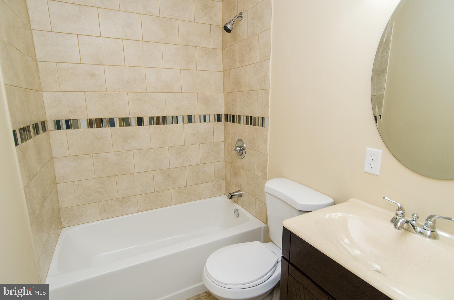 6819 Belclare Road Baltimore, MD 21222 - Photo 10 of 25