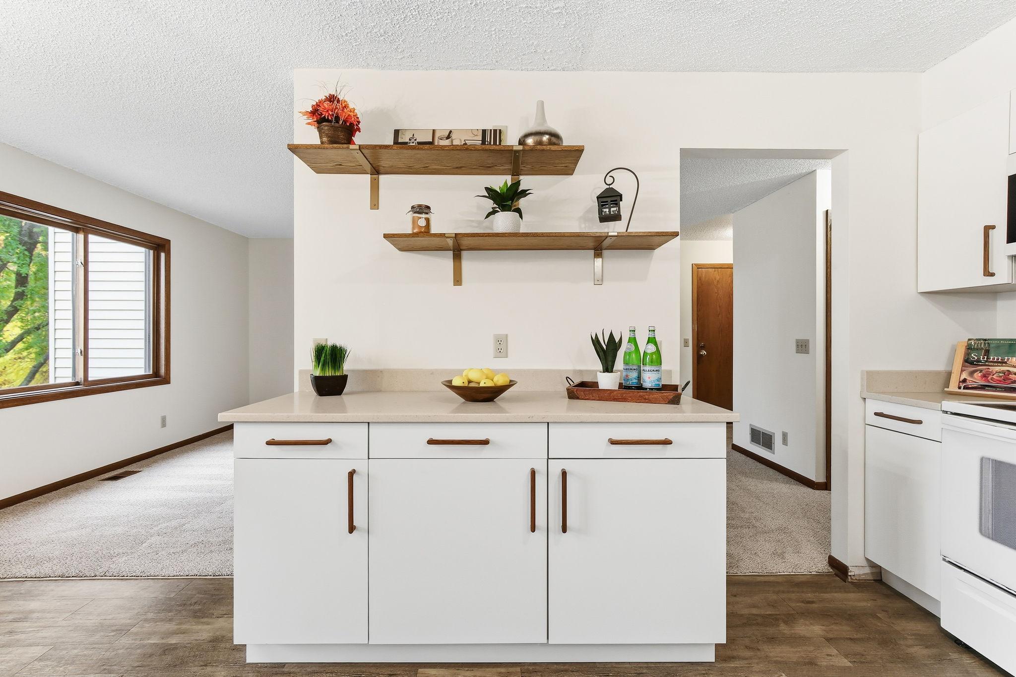 1923 Fox Ridge Road, Unit B West St. Paul, MN 55118 - Photo 7 of 34