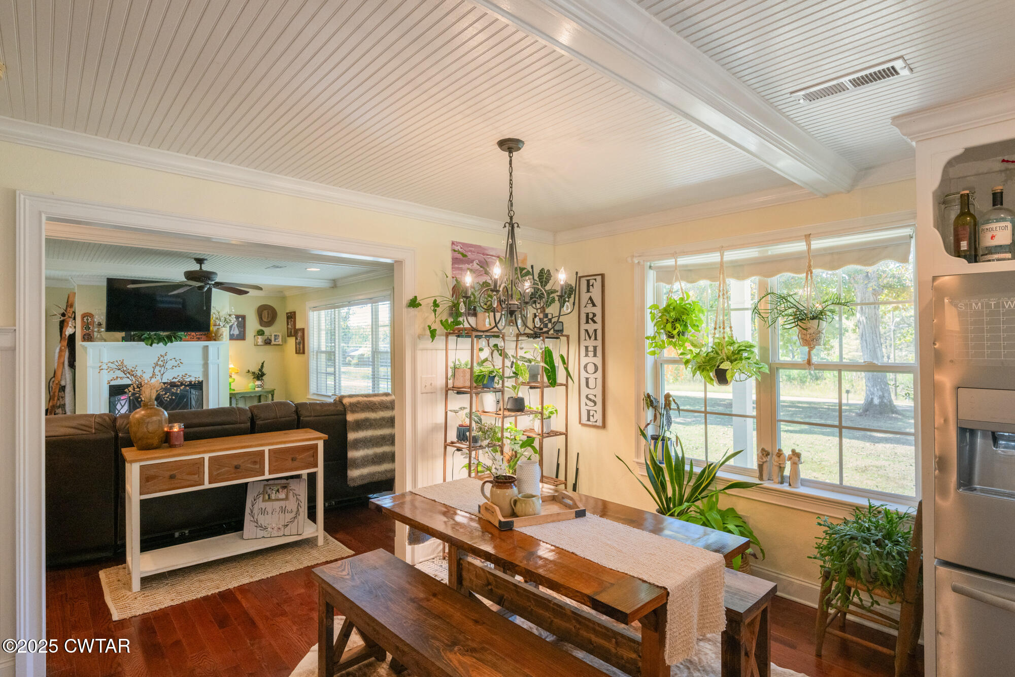 3685 Henderson Road Sardis, TN 38371 - Photo 13 of 46 a living room with furniture and a flat screen tv