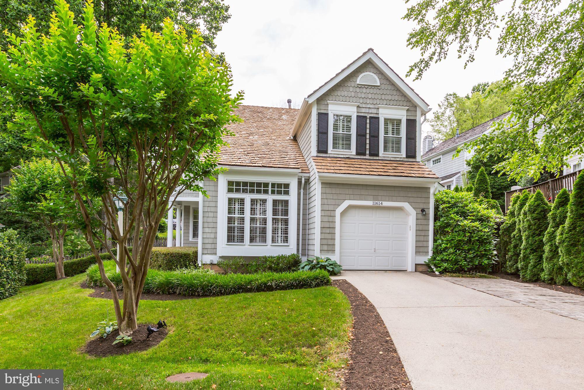 11614 Springhouse Place Reston, VA 20194 - Photo 2 of 15 Gallery Image 2