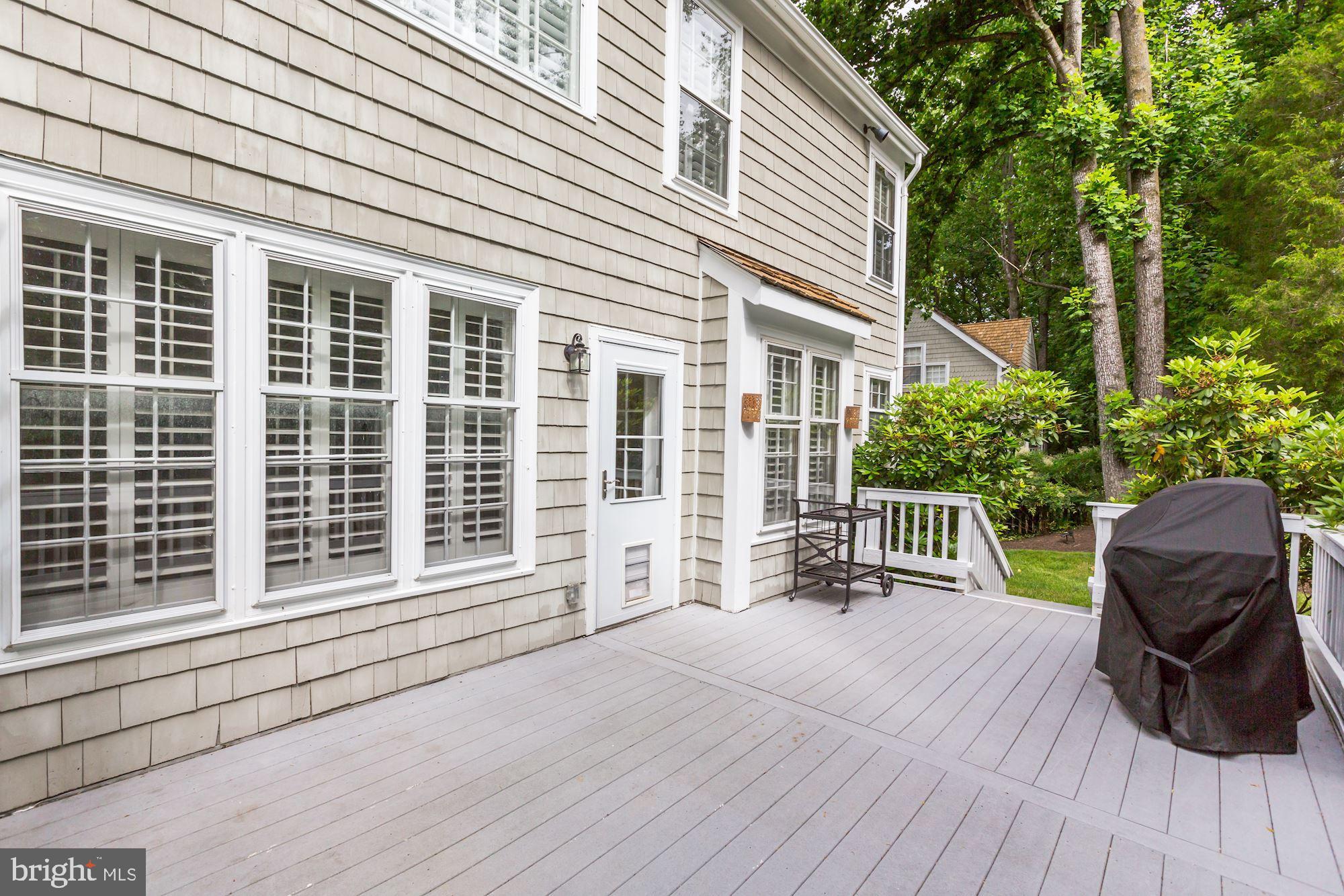 11614 Springhouse Place Reston, VA 20194 - Photo 10 of 15 Gallery Image 10