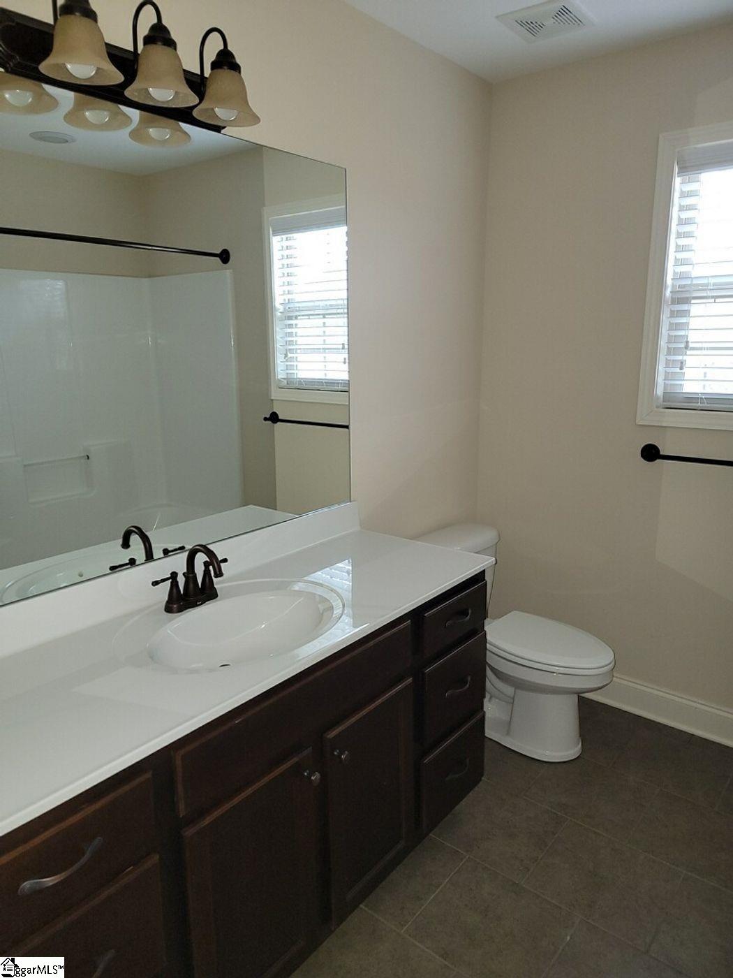 610 East Dateria Way Inman, SC 29349 - Photo 11 of 15 Gallery Image 11