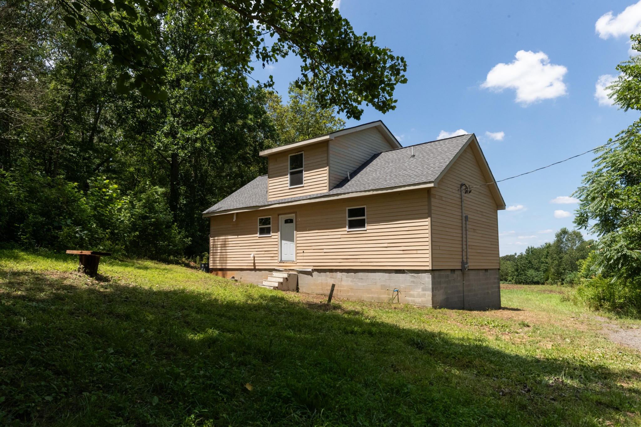 1364 Hunley Branch Road Charlotte, TN 37036 - Photo 1 of 35 Gallery Image 1