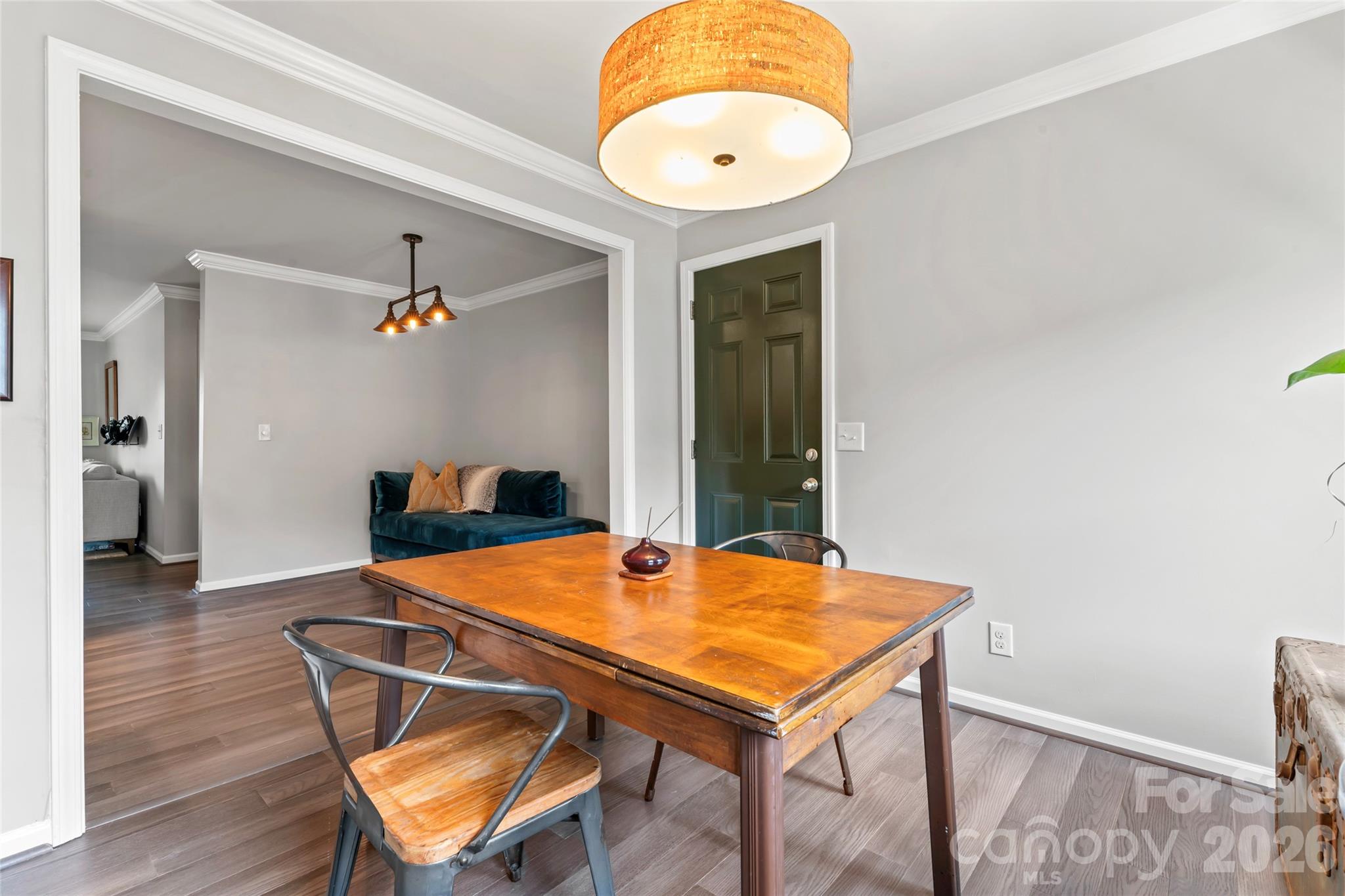 3520 Colony Road, Unit D Charlotte, NC 28211 - Photo 15 of 25 a room with table and chairs