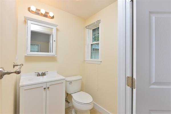 28 Marjorie Road Braintree, MA 02184 - Photo 12 of 20 Gallery Image 12