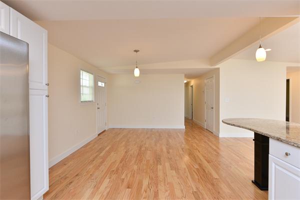 28 Marjorie Road Braintree, MA 02184 - Photo 9 of 20 Gallery Image 9