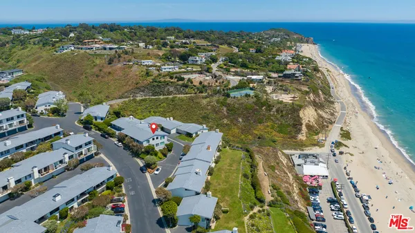 $25,000 | 29680 Zuma Bay Way, Malibu, CA 90265