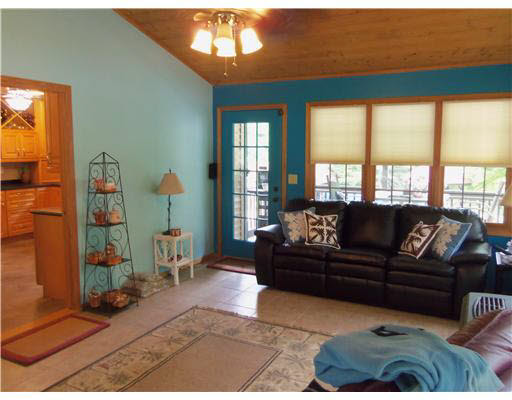 63181 Oak Road South Bend, IN 46614 - Photo 8 of 23