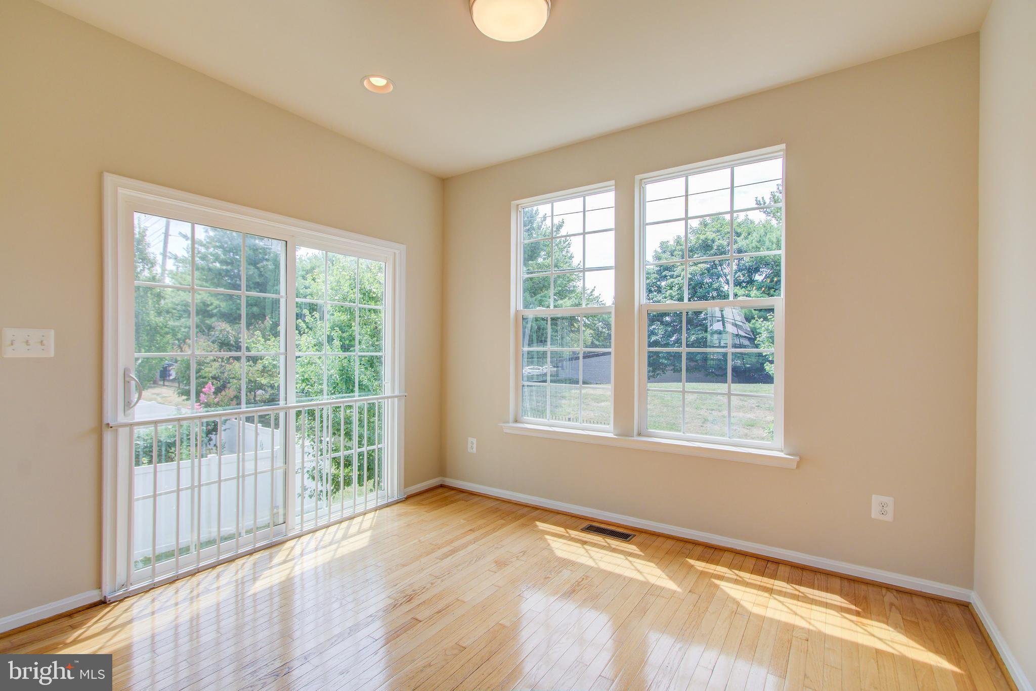 673 Tivoli Road Frederick, MD 21703 - Photo 22 of 37
