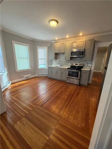 $2,300 | 43 Harvest Street, Unit 1, Providence, RI 02908