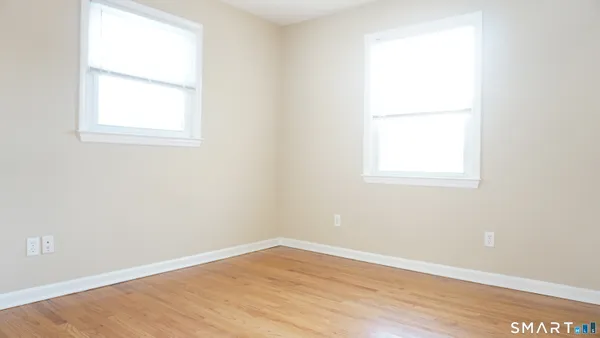 $2,200 | 28-30 Sampson Street, Unit 4, Bridgeport, CT 06606