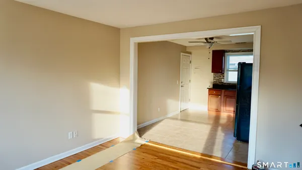 $2,200 | 28-30 Sampson Street, Unit 4, Bridgeport, CT 06606