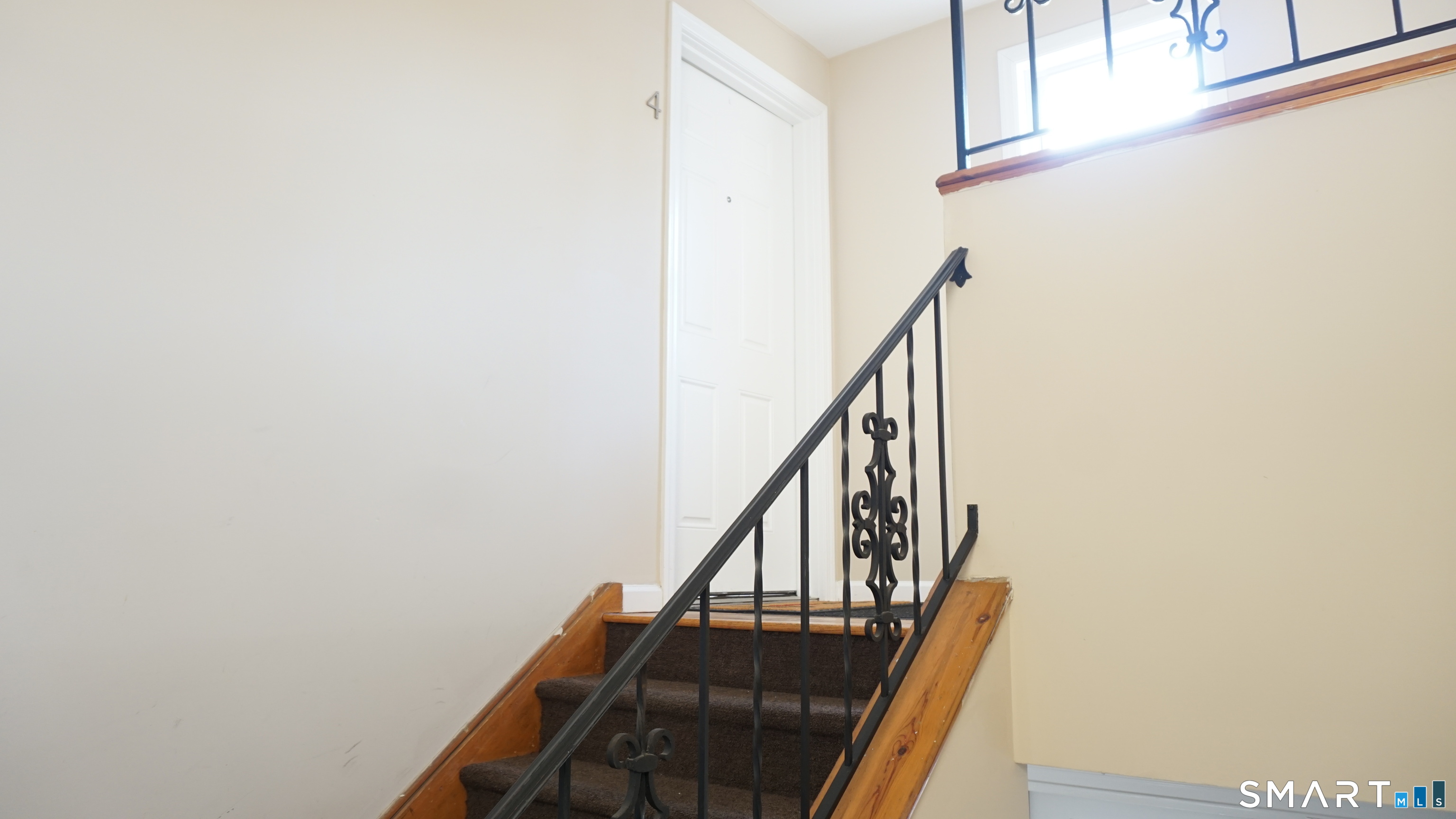 28 Sampson Street, Unit 4 Bridgeport, CT 06606 - Photo 17 of 30 a view of entryway