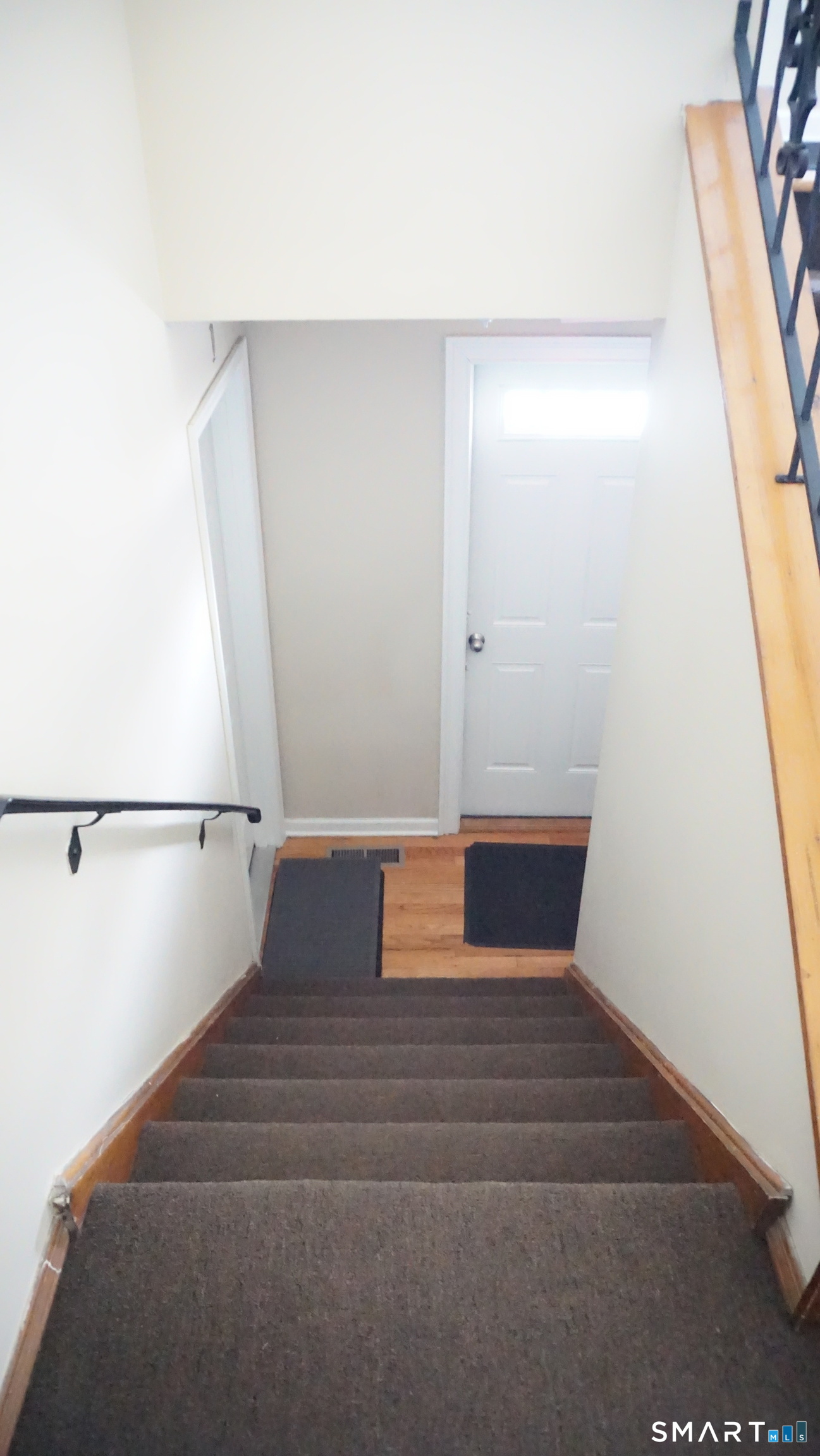28 Sampson Street, Unit 4 Bridgeport, CT 06606 - Photo 21 of 30 a view of entryway