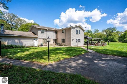 3175 Strand Road Muskegon, MI 49445 - Photo 28 of 59