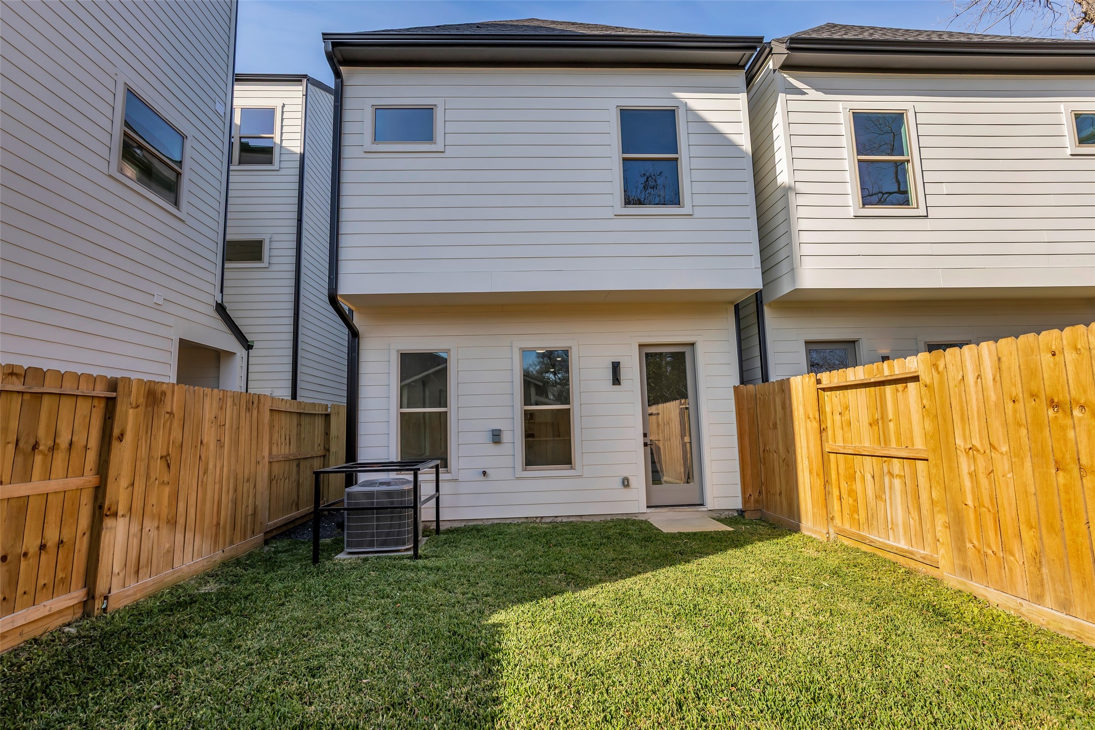 1506 Griffin Street Houston, TX 77009 - Photo 36 of 38