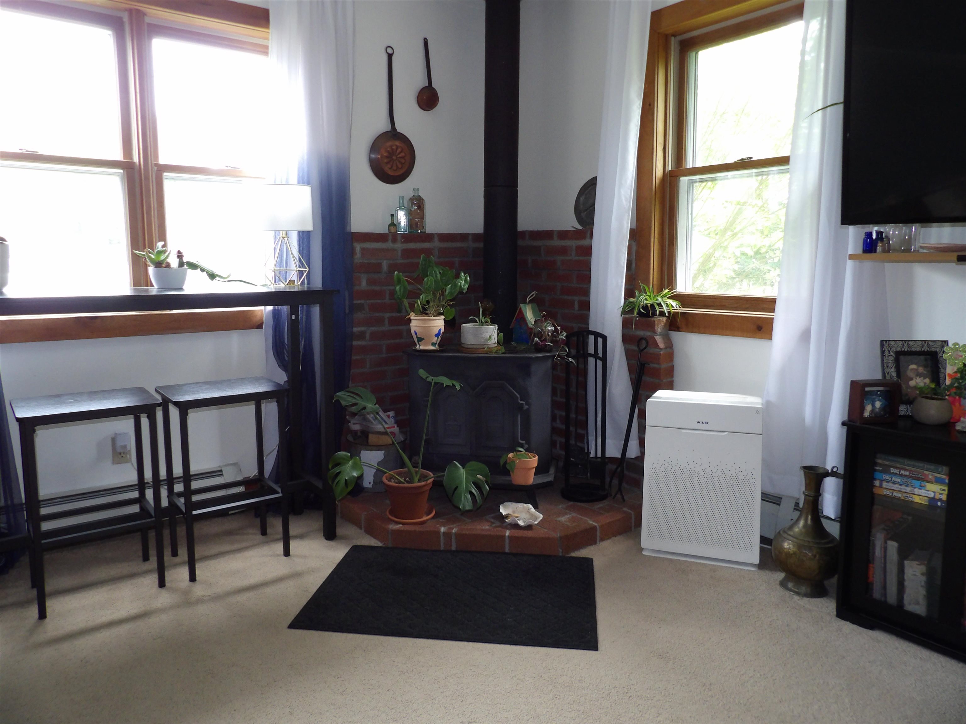 19 Phillips Street Rutland, VT 05701 - Photo 14 of 35