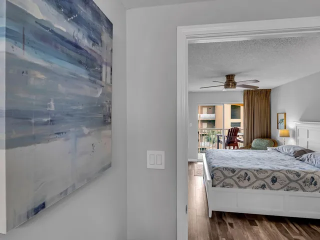 $574,900 | 2076 Scenic Gulf Drive, Unit 4010, Miramar Beach, FL 32550