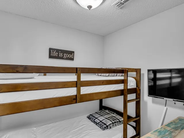 $574,900 | 2076 Scenic Gulf Drive, Unit 4010, Miramar Beach, FL 32550