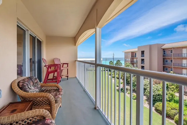 $574,900 | 2076 Scenic Gulf Drive, Unit 4010, Miramar Beach, FL 32550