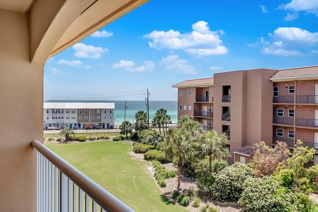 $574,900 | 2076 Scenic Gulf Drive, Unit 4010, Miramar Beach, FL 32550