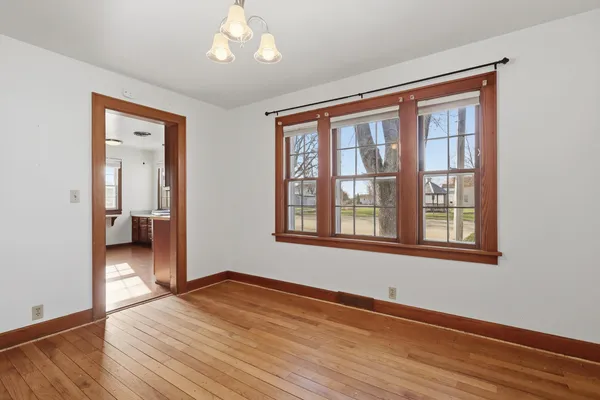 $130,000 | 101 East D Street, Alpha, IL 61413