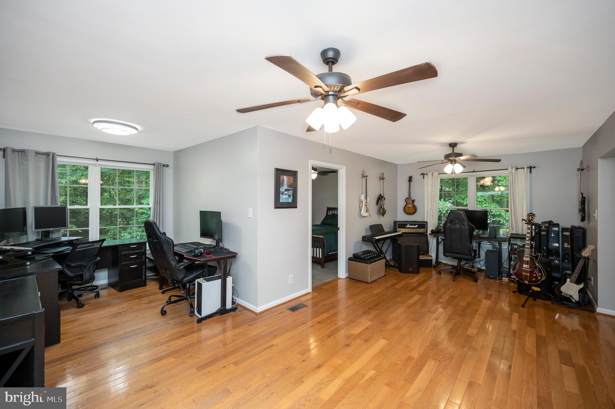 679 Cropp Road Fredericksburg, VA 22406 - Photo 26 of 39 a view of a livingroom with workspace and a window