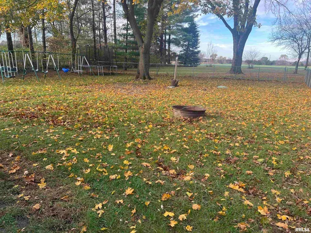 $190,000 | 3638 84th Route, Thomson, IL 61285