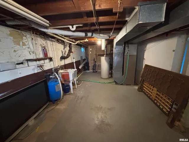 $190,000 | 3638 84th Route, Thomson, IL 61285