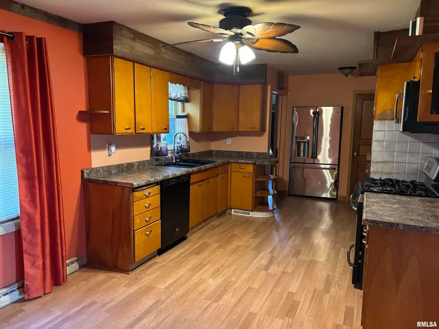 $190,000 | 3638 84th Route, Thomson, IL 61285