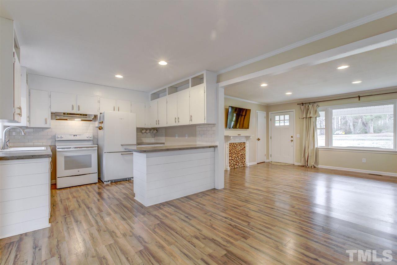 810 Pendergrass Road Sanford, NC 27330 - Photo 11 of 29 Gallery Image 11