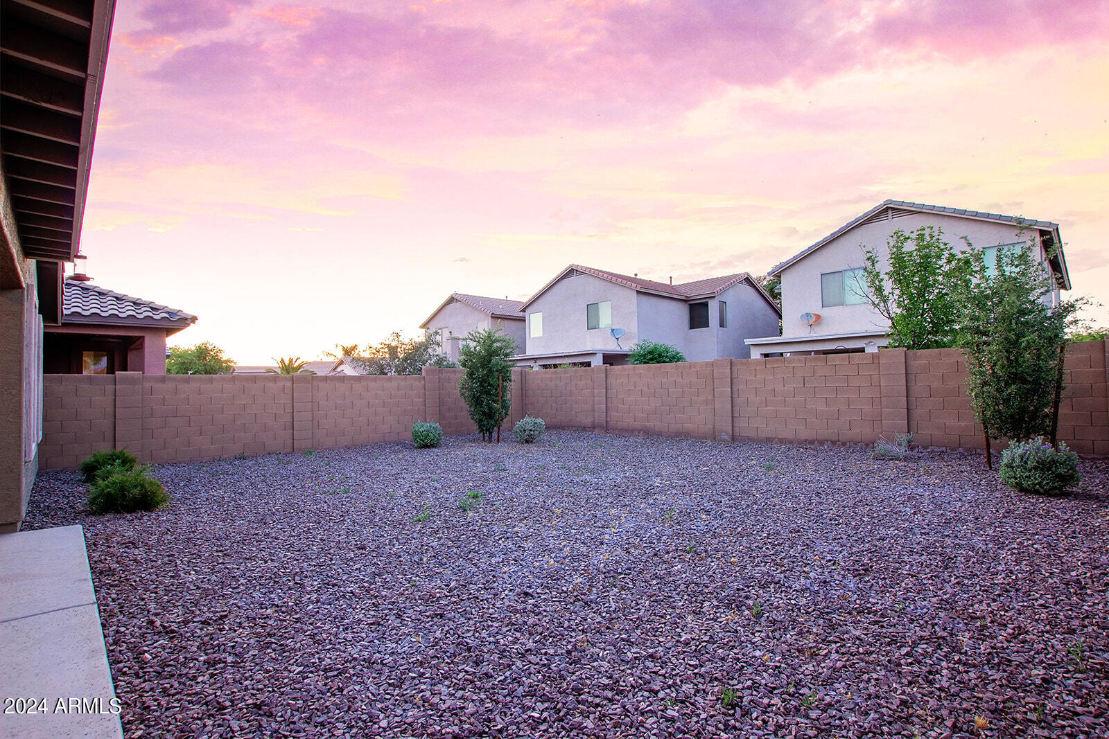 44738 West Rhea Road Maricopa, AZ 85139 - Photo 5 of 36 IMG_34
