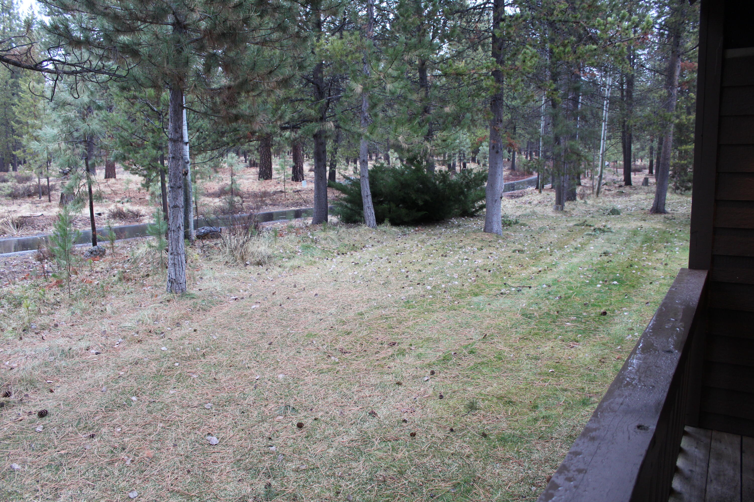 57373 Beaver Ridge Loop, Unit 27C1 Sunriver, OR 97707 - Photo 20 of 23 20-R27-dck