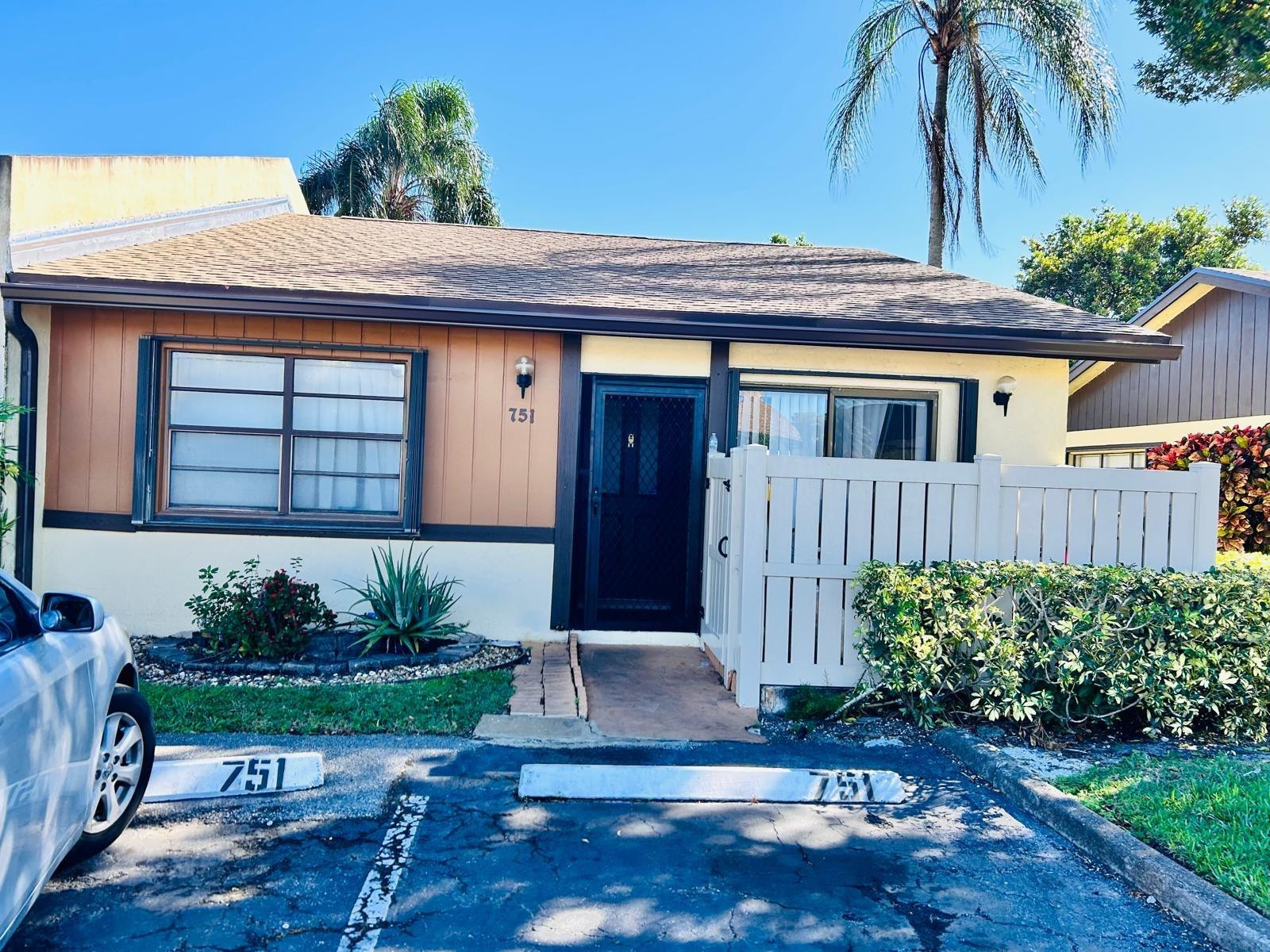 751 Banks Road Margate, FL 33063 - Photo 5 of 9 Photo 5