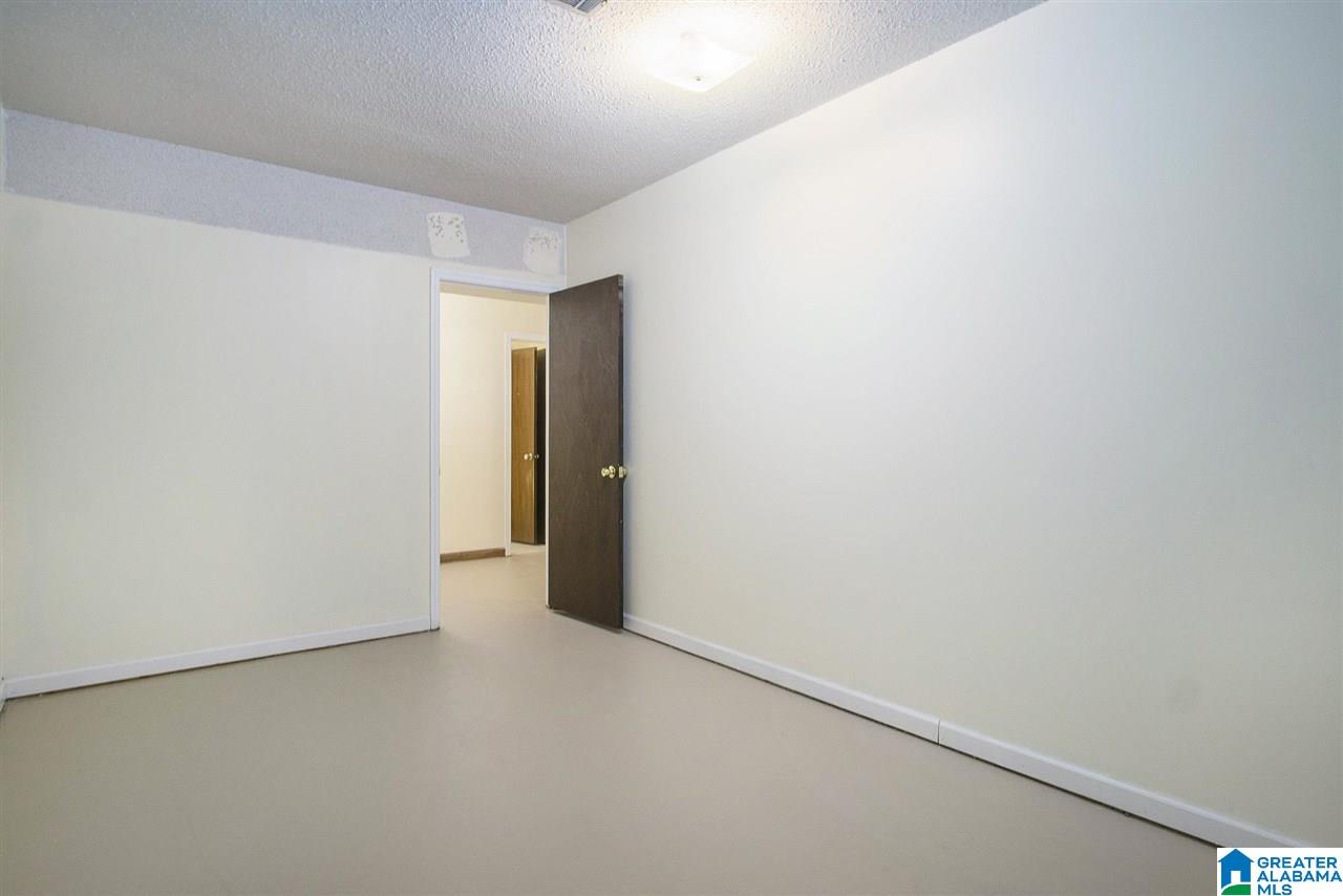 107 Spinnaker Lane Alabaster, AL 35007 - Photo 27 of 37