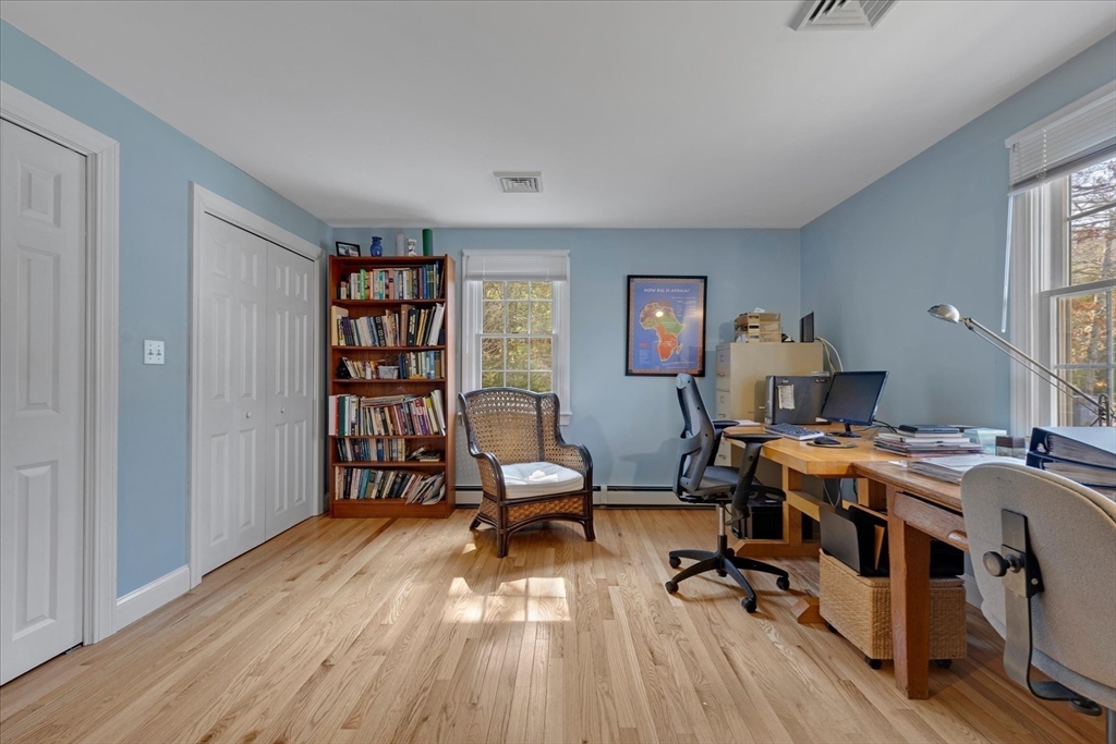 1820 Santuit-Newtown Road Barnstable, MA 02635 - Photo 18 of 36