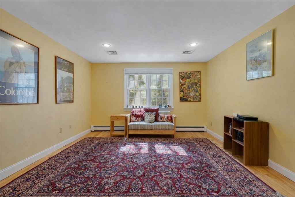 1820 Santuit-Newtown Road Barnstable, MA 02635 - Photo 19 of 36