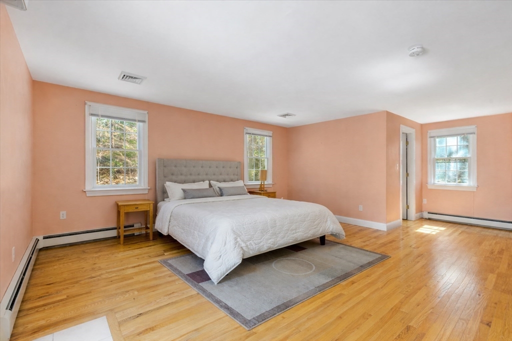 1820 Santuit-Newtown Road Barnstable, MA 02635 - Photo 23 of 36