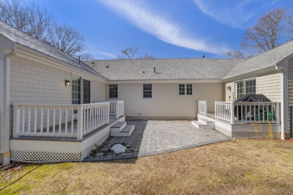 1820 Santuit-Newtown Road Barnstable, MA 02635 - Photo 26 of 36
