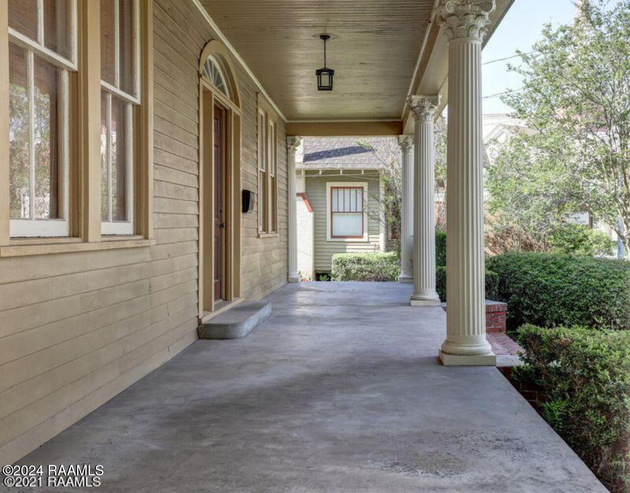1011 Lee Lafayette, LA 70501 - Photo 3 of 34 FullSizeRender-4
