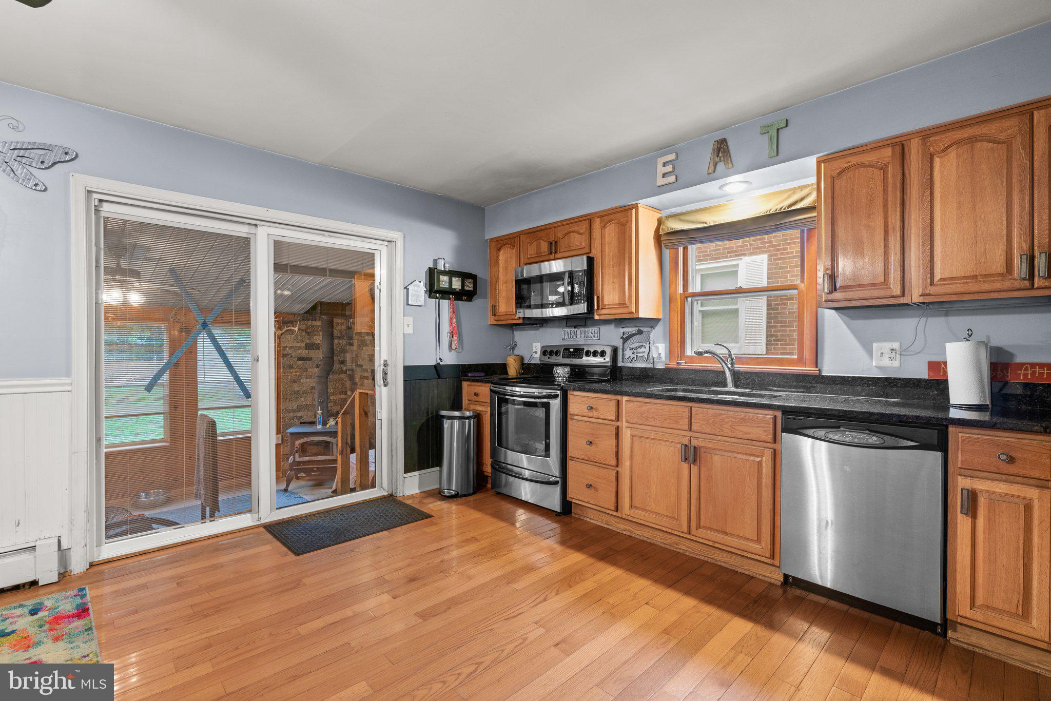 238 Carroll Road Pasadena, MD 21122 - Photo 10 of 38 Gallery Image 10