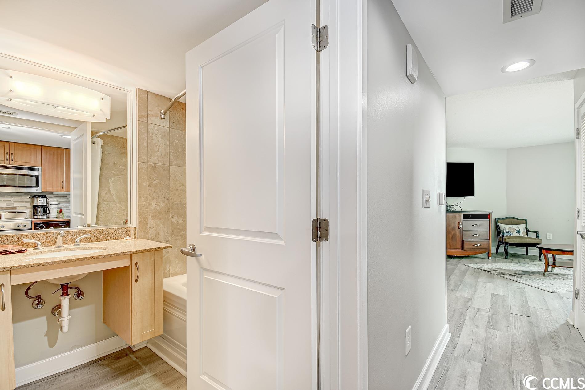 201 South Ocean Boulevard, Unit 305 Myrtle Beach, SC 29577 - Photo 22 of 37