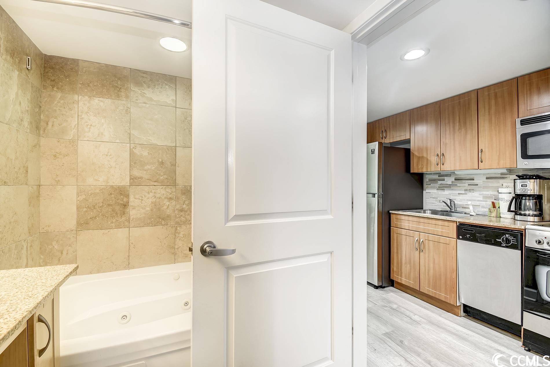 201 South Ocean Boulevard, Unit 305 Myrtle Beach, SC 29577 - Photo 26 of 37