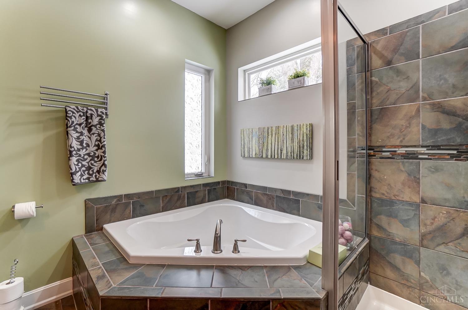 3919 Fulton Grove Road Cincinnati, OH 45245 - Photo 22 of 40 Gallery Image 22