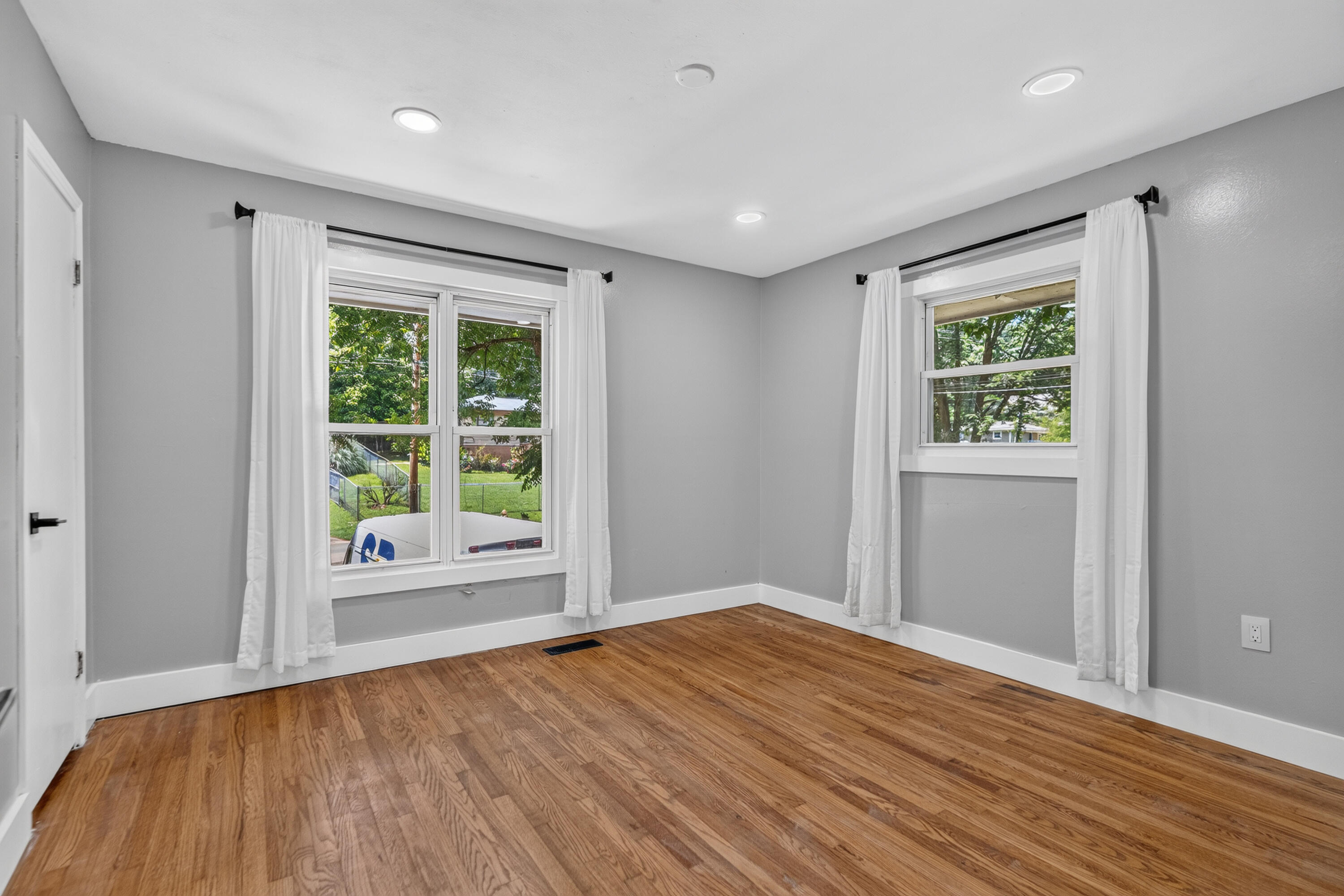 510 Lullwater Road Chattanooga, TN 37405 - Photo 21 of 26 510 Lullwater-21