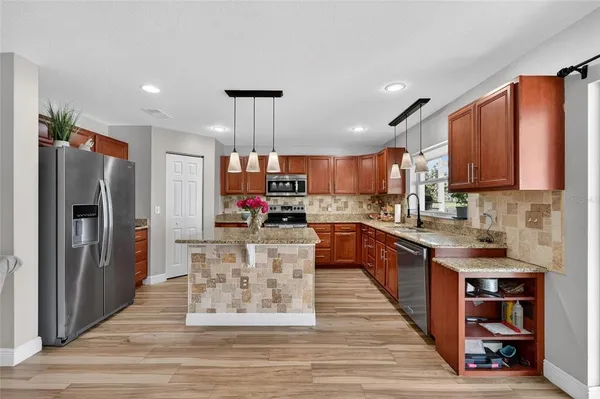$474,000 | 5325 Sandy Shell Drive, Apollo Beach, FL 33572