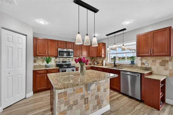 $474,000 | 5325 Sandy Shell Drive, Apollo Beach, FL 33572