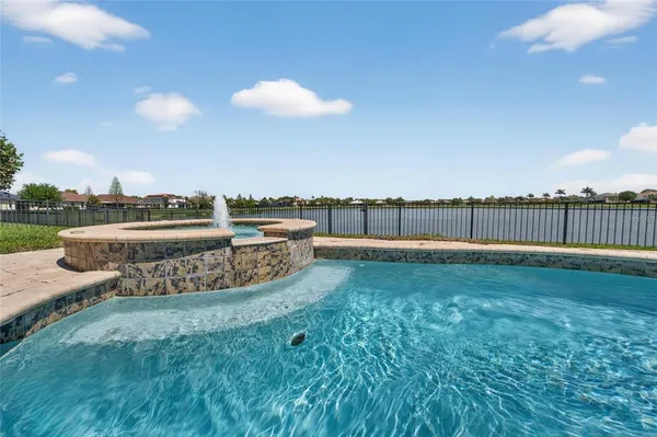 $474,000 | 5325 Sandy Shell Drive, Apollo Beach, FL 33572